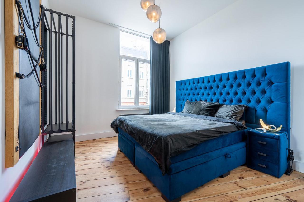 The Rabbit Hole Antwerp - Romantic Apartment With Adult Playroom Kültér fotó